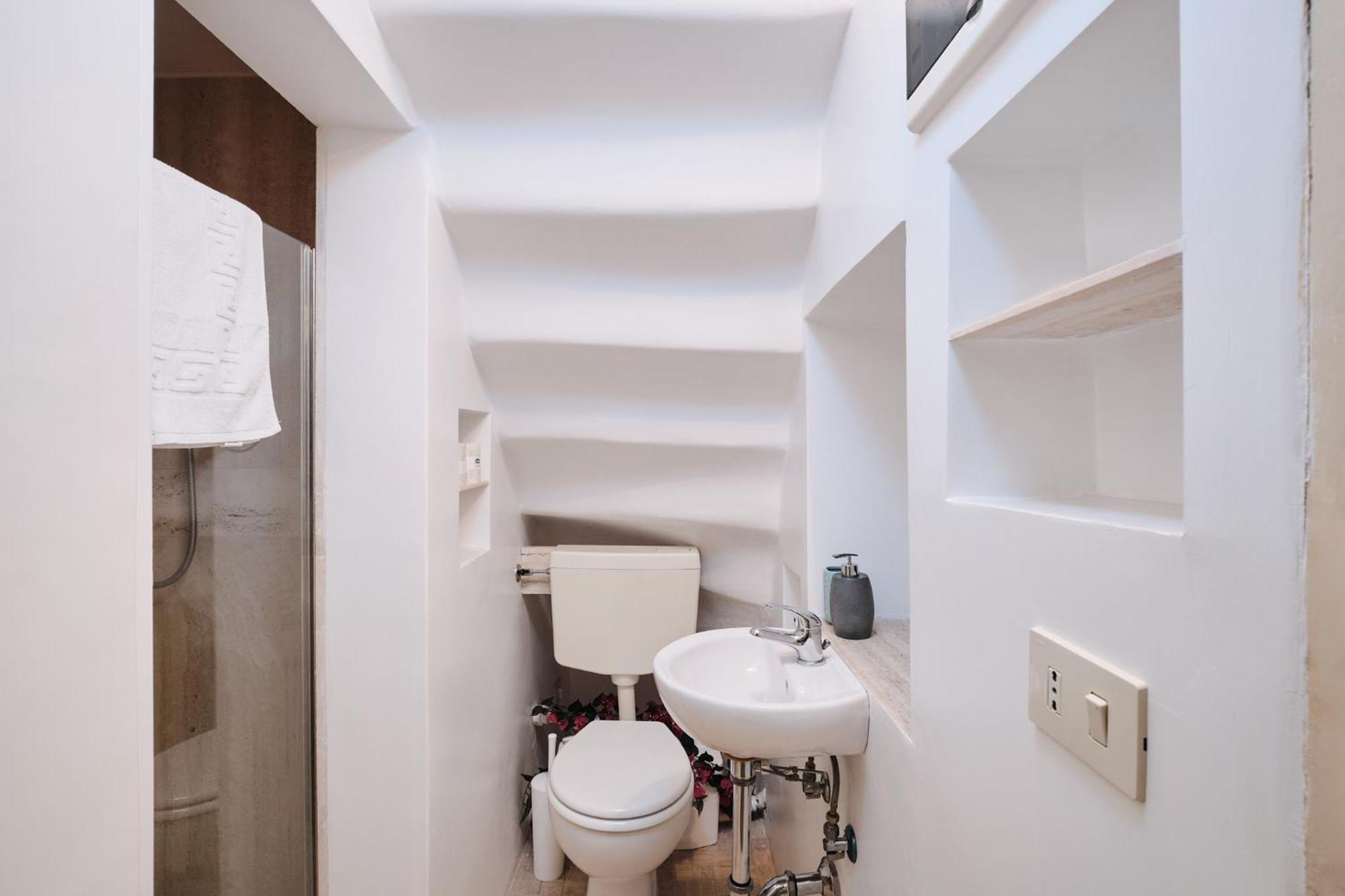 Penthouse With A View Of - 2 Bedrooms And 2 Bathrooms * Rome